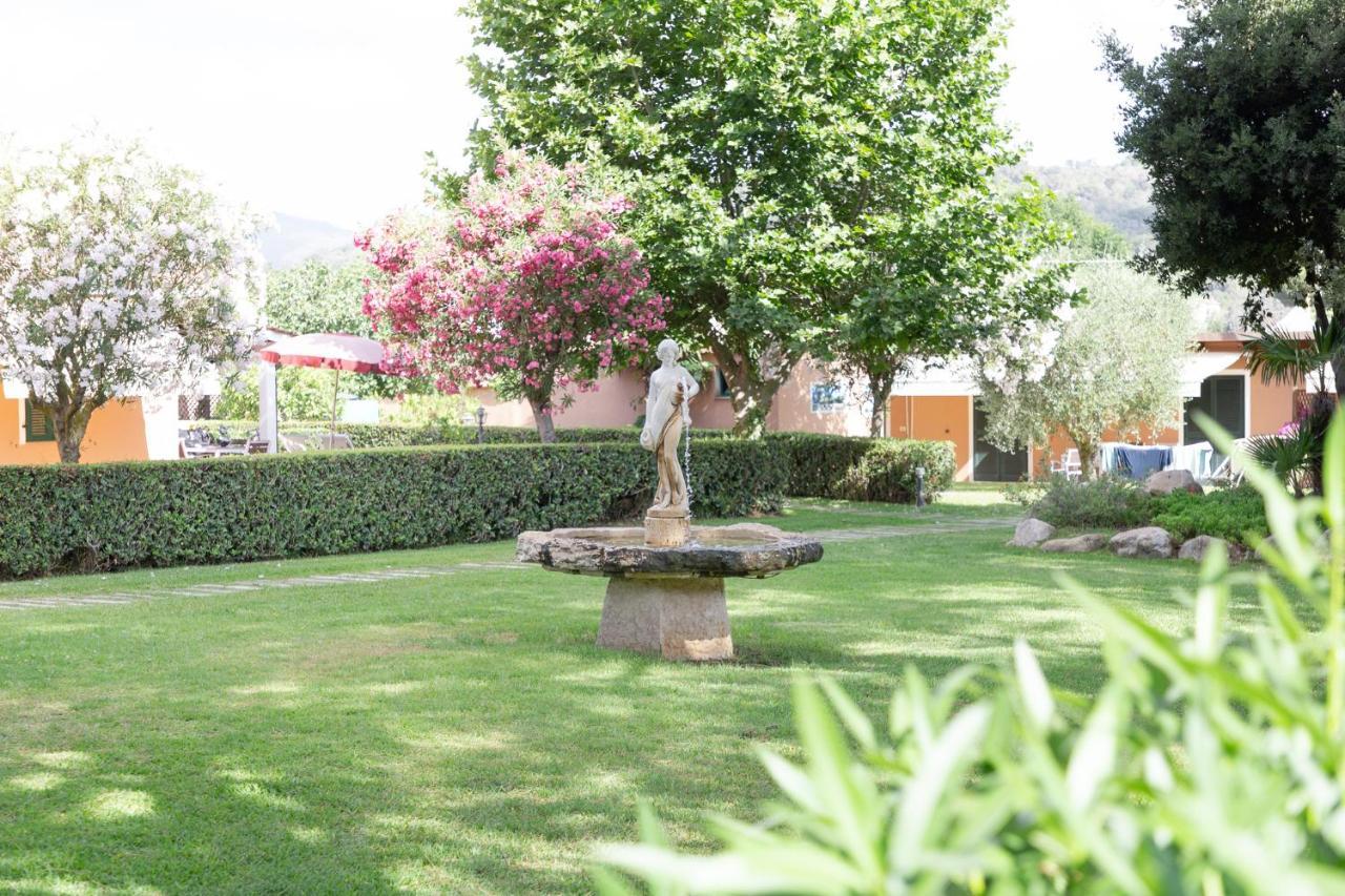 Country Hotel Residence Da Pilade Capoliveri  Exterior foto
