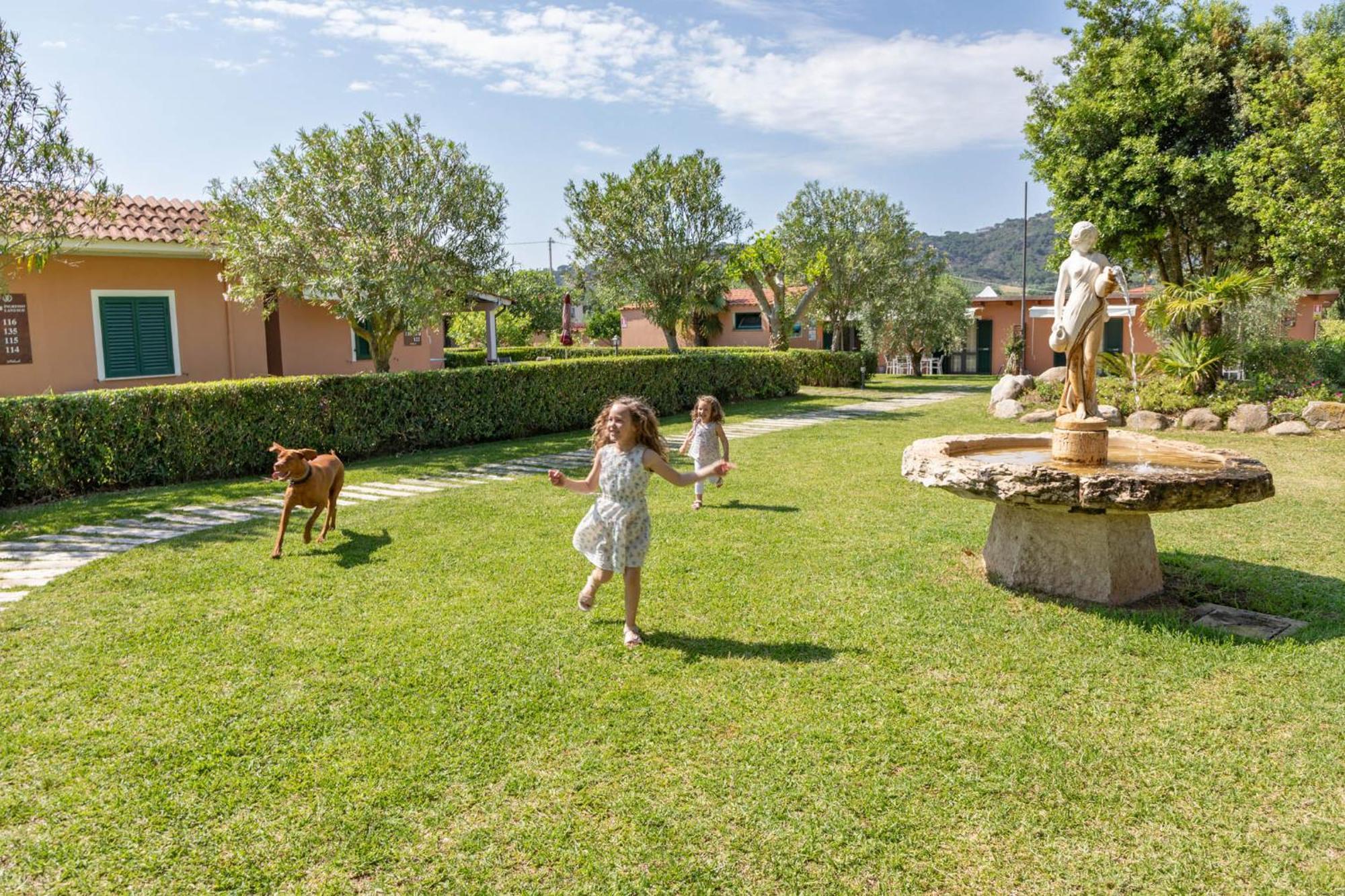 Country Hotel Residence Da Pilade Capoliveri  Exterior foto